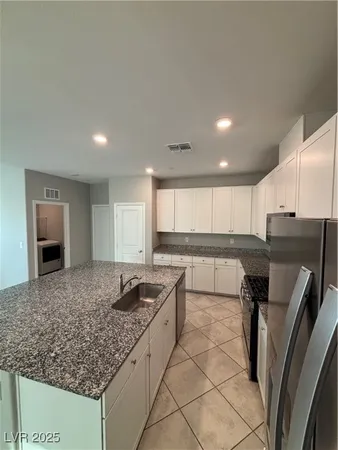 $2,200 | 2456 Bagnara Place, Henderson, NV 89044