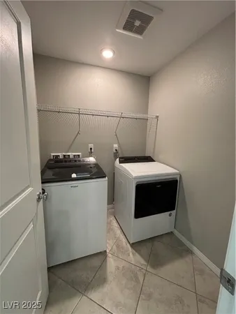 $2,200 | 2456 Bagnara Place, Henderson, NV 89044