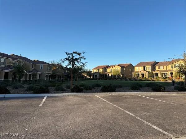 $2,200 | 2456 Bagnara Place, Henderson, NV 89044