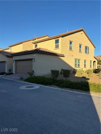 $2,200 | 2456 Bagnara Place, Henderson, NV 89044