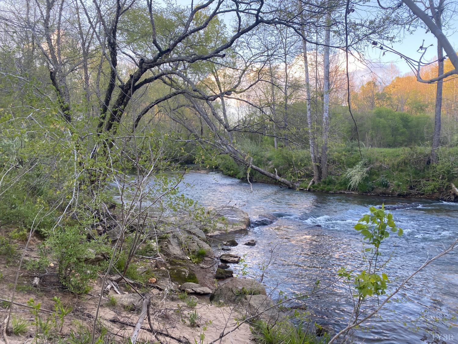 0 Trestle Ridge Drive Goode, VA 24556 - Photo 11 of 15 a backyard of a house with lots of green space