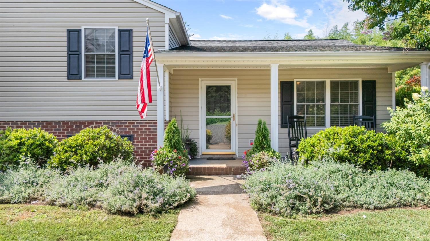 3227 Elon Road Monroe, VA 24574 - Photo 3 of 57