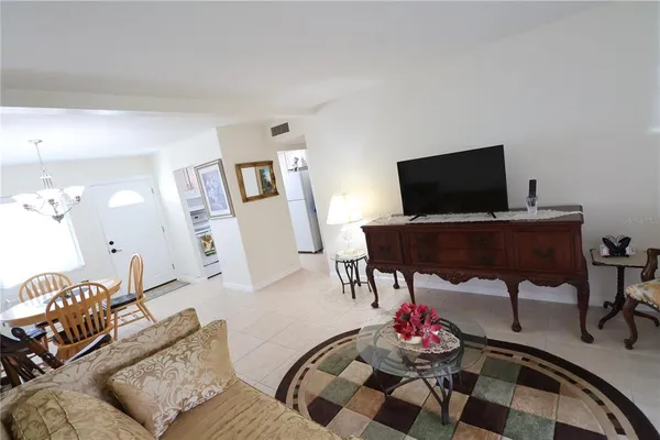 $1,295 | 1807 Restful Drive, Unit N4, Bradenton, FL 34207