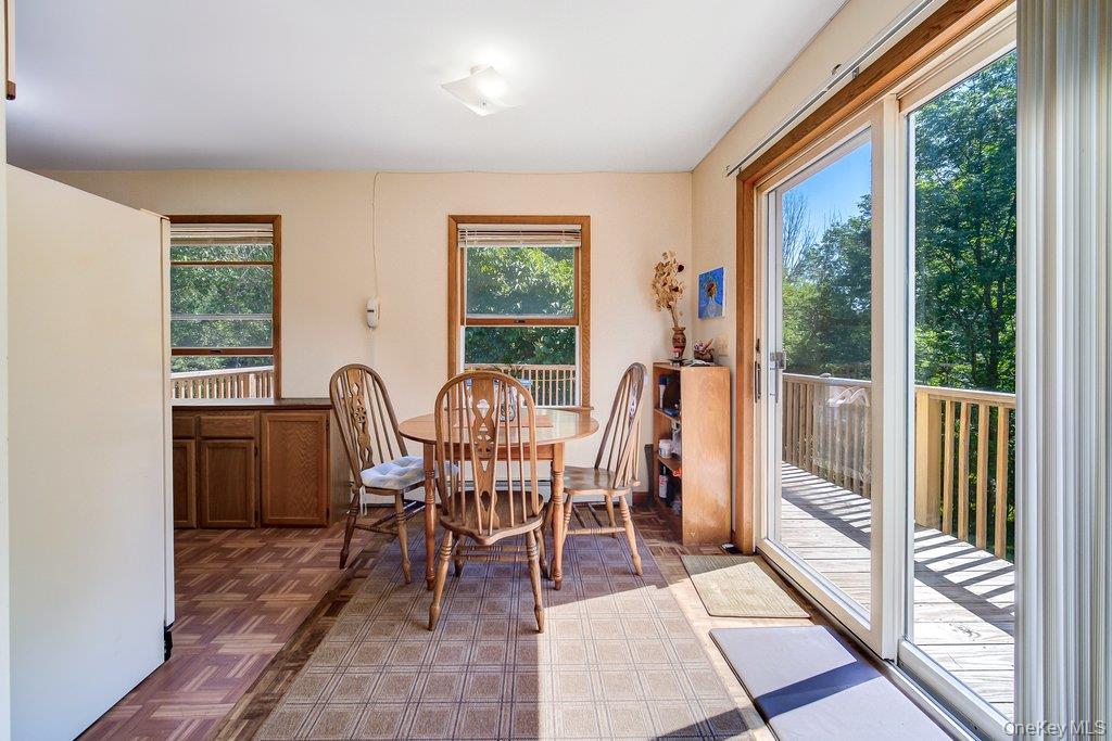 2082 Ulster Heights Road Ellenville, NY 12428 - Photo 8 of 31