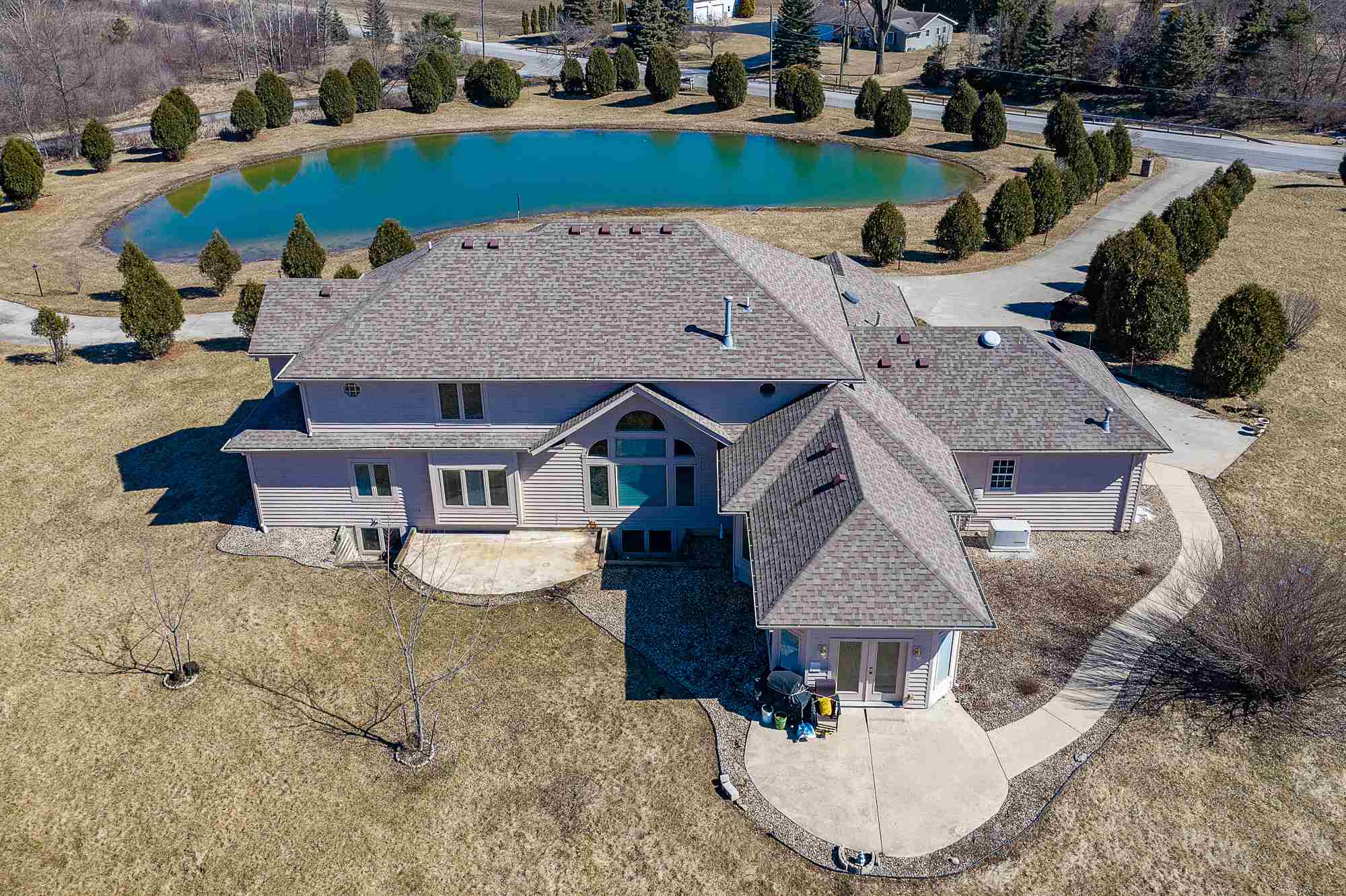 3710 Eggeman Road Fort Wayne, IN 46814 - Photo 2 of 36