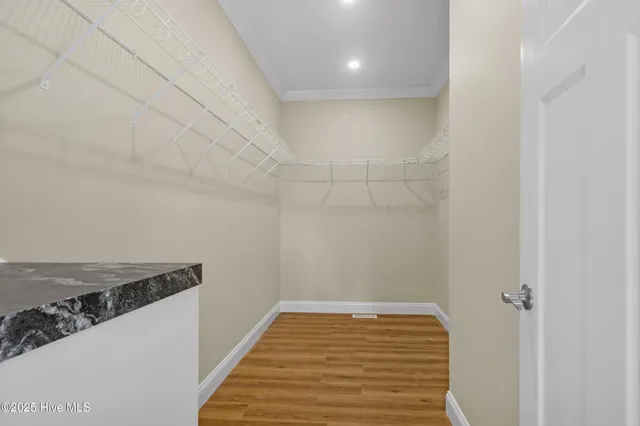 $394,000 | 429 Country Club Drive West, Minnesott Beach, NC 28510