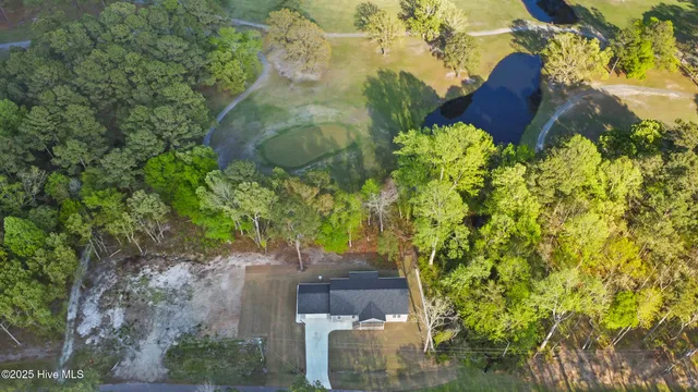 $394,000 | 429 Country Club Drive West, Minnesott Beach, NC 28510
