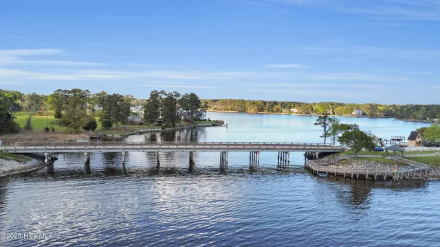 $394,000 | 429 Country Club Drive West, Minnesott Beach, NC 28510