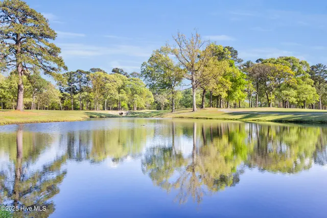 $394,000 | 429 Country Club Drive West, Minnesott Beach, NC 28510