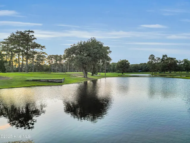 $394,000 | 429 Country Club Drive West, Minnesott Beach, NC 28510