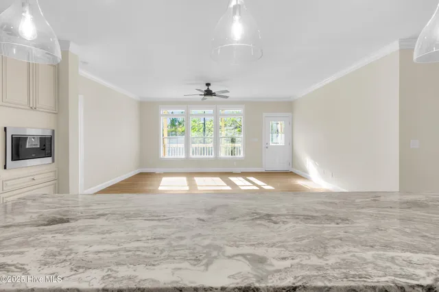 $394,000 | 429 Country Club Drive West, Minnesott Beach, NC 28510