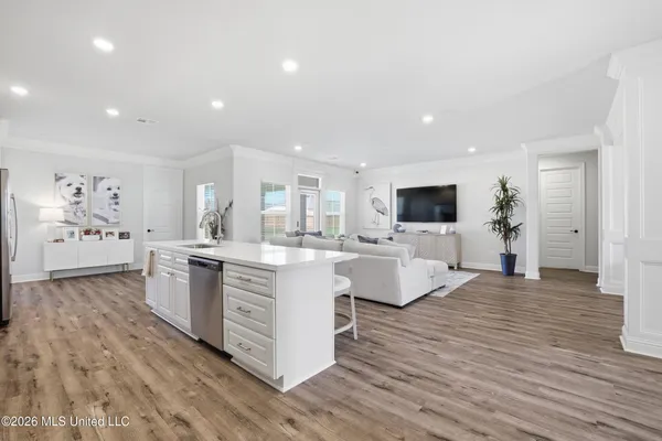 $2,750 | 13601 Winterberry Drive, Biloxi, MS 39532