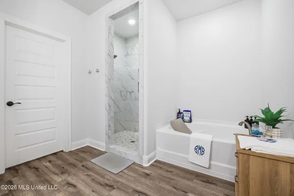 $2,750 | 13601 Winterberry Drive, Biloxi, MS 39532