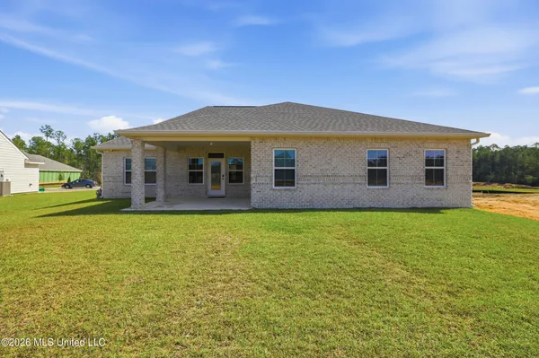 $2,750 | 13601 Winterberry Drive, Biloxi, MS 39532
