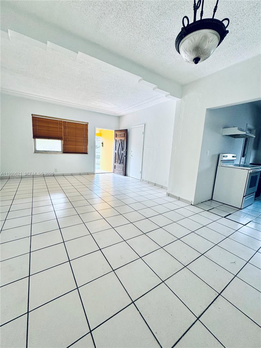 2395 Southwest 2nd Street Miami, FL 33135 - Photo 17 of 41