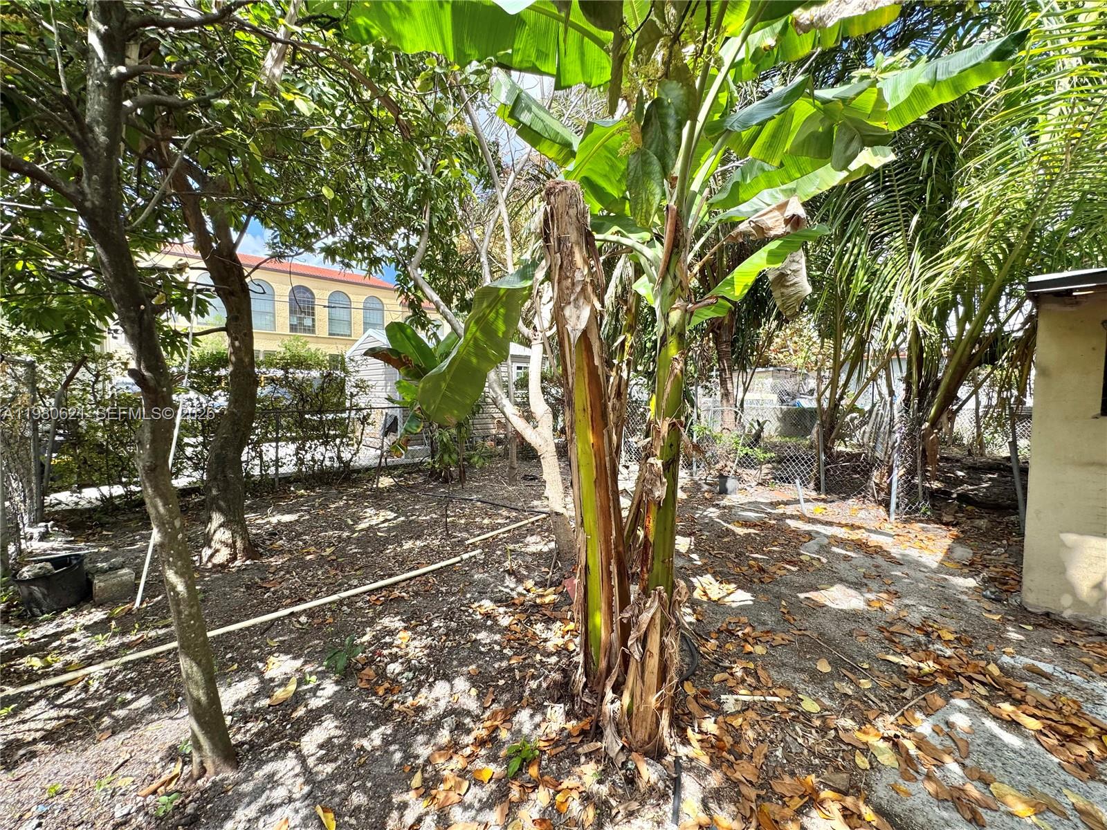 2395 Southwest 2nd Street Miami, FL 33135 - Photo 37 of 41