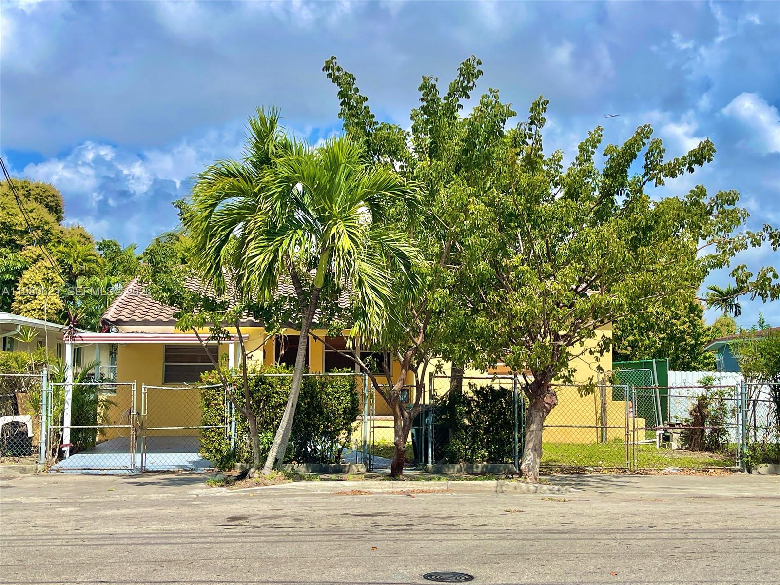 2395 Southwest 2nd Street Miami, FL 33135 - Photo 6 of 41