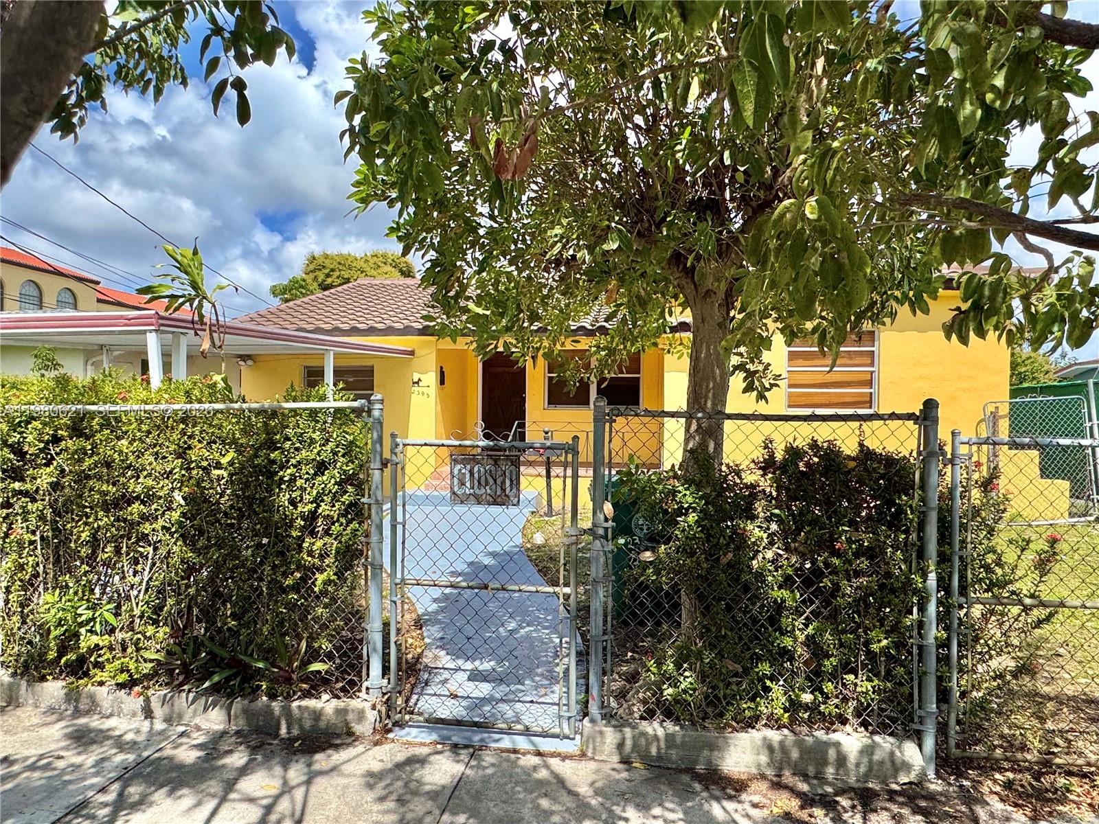 2395 Southwest 2nd Street Miami, FL 33135 - Photo 7 of 41