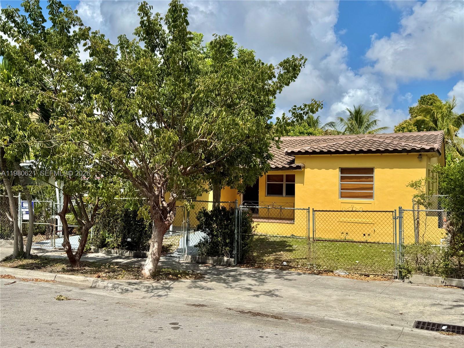 2395 Southwest 2nd Street Miami, FL 33135 - Photo 8 of 41
