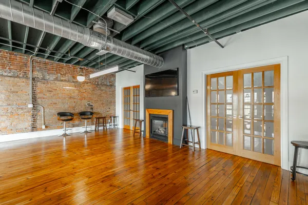 $809,000 | 55 East Main Street, Unit 207, Chattanooga, TN 37408