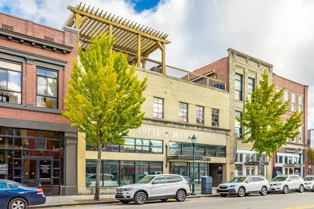 $809,000 | 55 East Main Street, Unit 207, Chattanooga, TN 37408