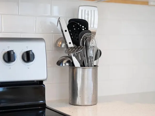 $4,500 | 262 Wood Hill Road, Narragansett, RI 02882