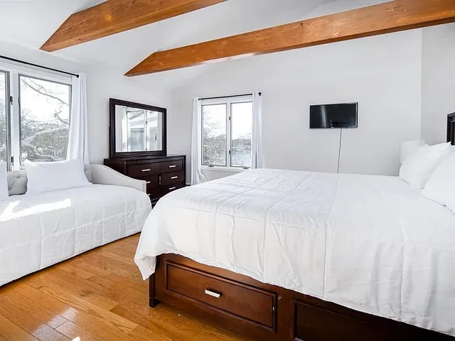 $4,500 | 262 Wood Hill Road, Narragansett, RI 02882