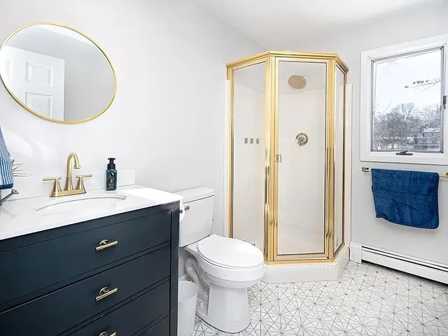 $4,500 | 262 Wood Hill Road, Narragansett, RI 02882