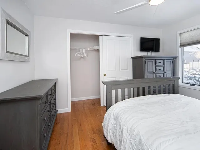 $4,500 | 262 Wood Hill Road, Narragansett, RI 02882