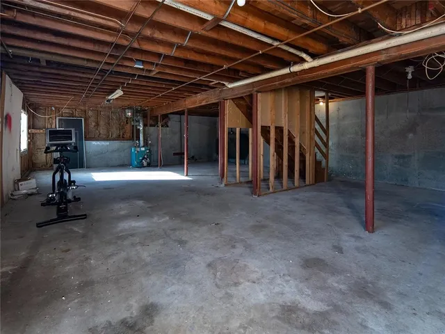 $4,500 | 262 Wood Hill Road, Narragansett, RI 02882