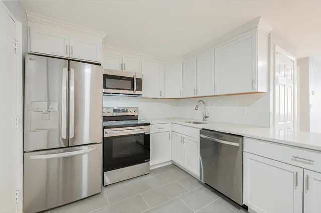 $349,900 | 15 Staples Avenue, Unit 31, Everett, MA 02149