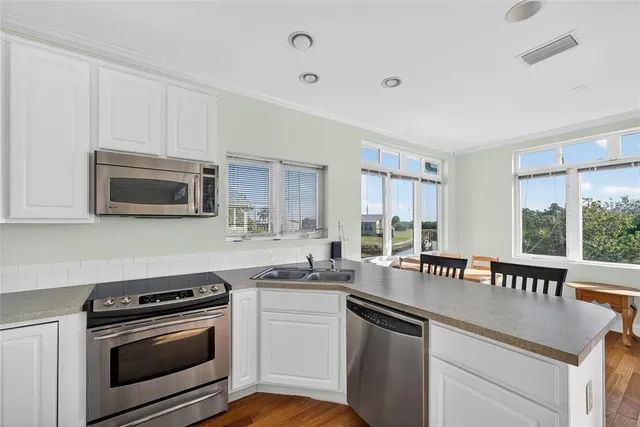 $440,000 | 631 Tahiti Court, Punta Gorda, FL 33950