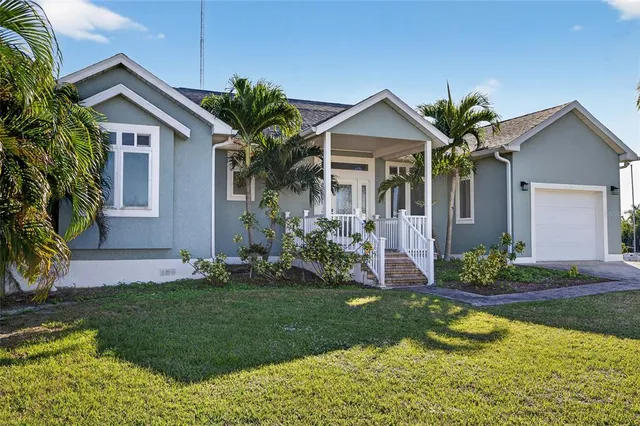 $440,000 | 631 Tahiti Court, Punta Gorda, FL 33950