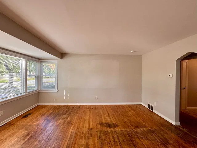 $211,000 | 17825 Oakley Avenue, Lansing, IL 60438