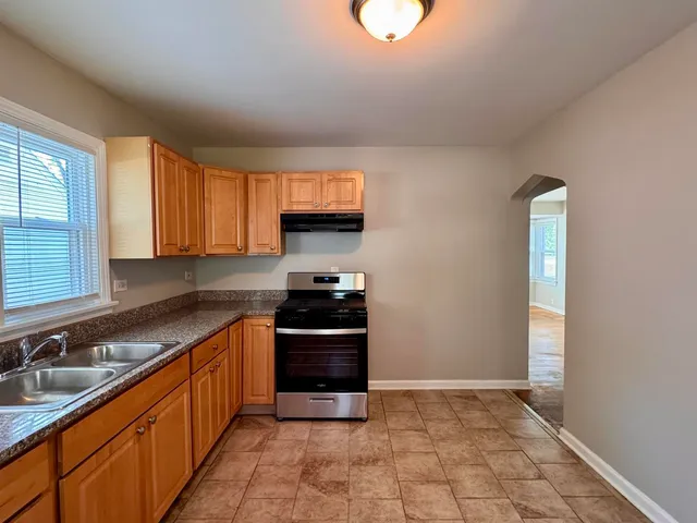 $211,000 | 17825 Oakley Avenue, Lansing, IL 60438