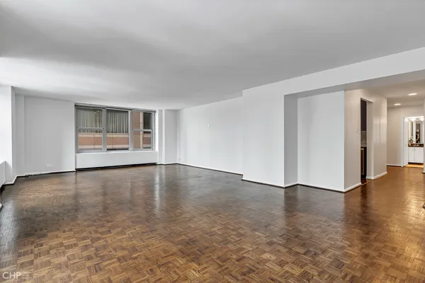 $4,000 | 777 North Michigan Avenue, Unit 1700, Chicago, IL 60611