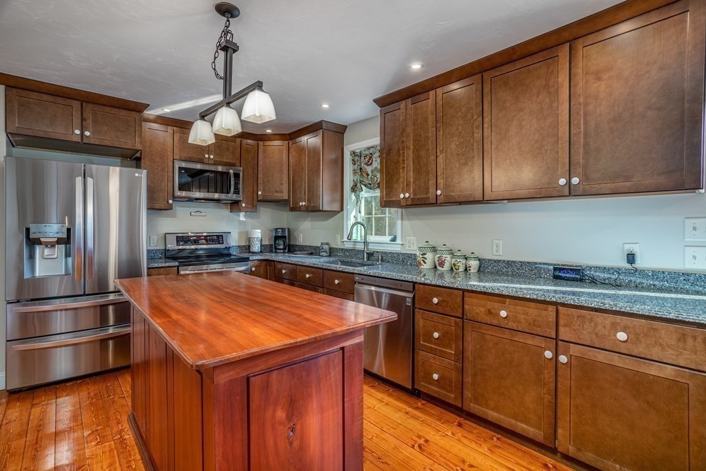 16 Kruse Road Hubbardston, MA 01452 - Photo 12 of 42