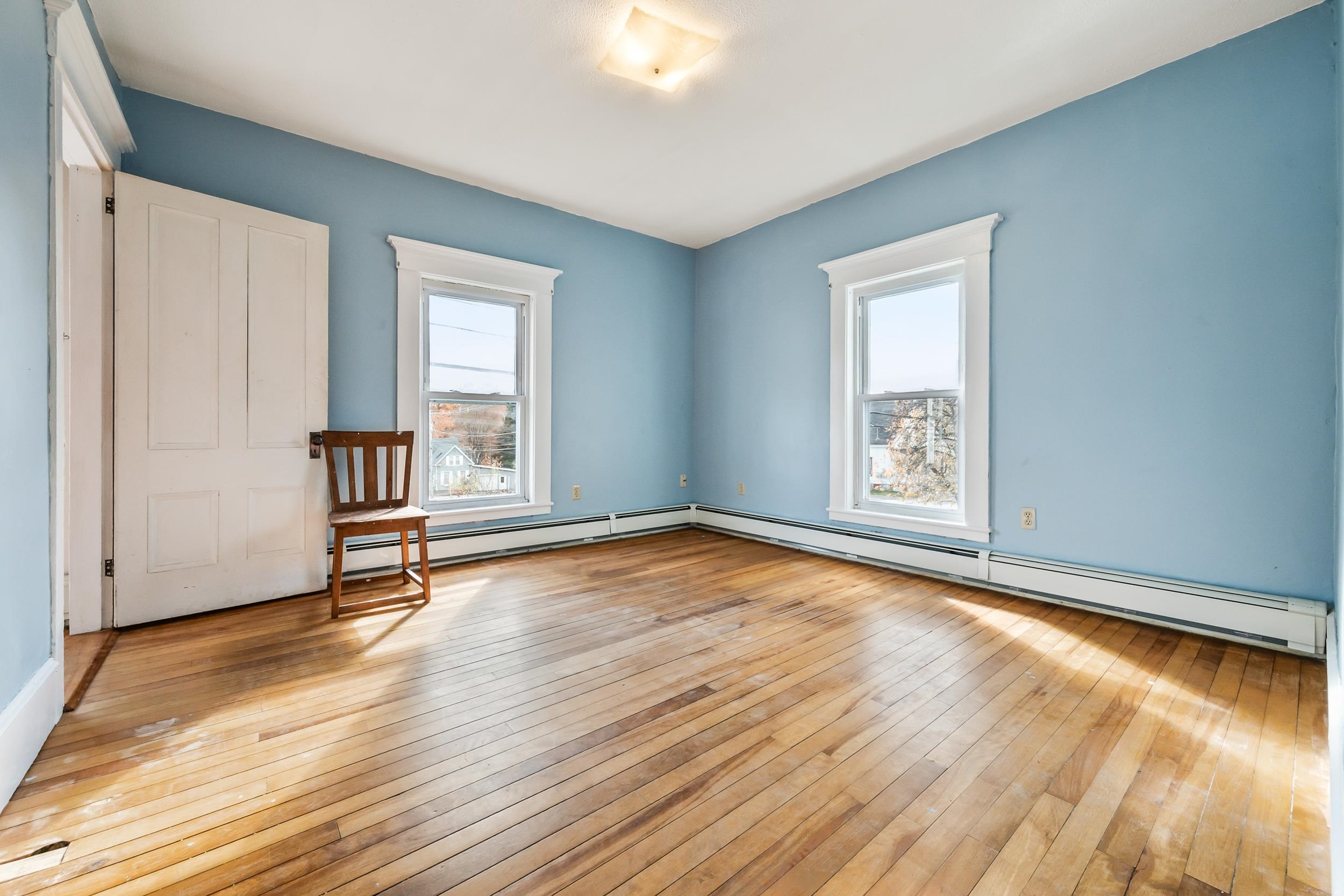 93 Pleasant Street Littleton, NH 03561 - Photo 22 of 44