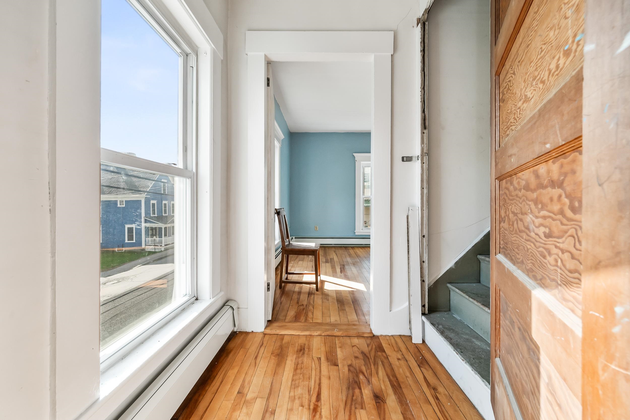 93 Pleasant Street Littleton, NH 03561 - Photo 28 of 44