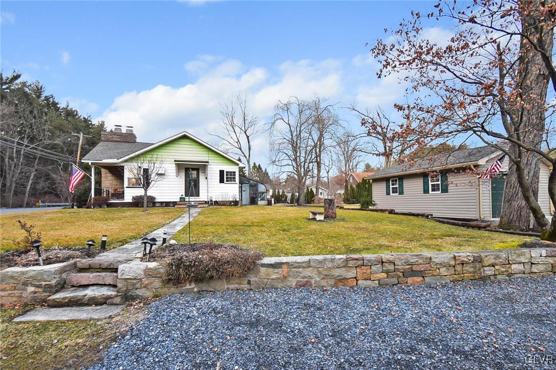 405 Fireline Road Palmerton, PA 18071 - Photo 3 of 47 Gallery Image 3