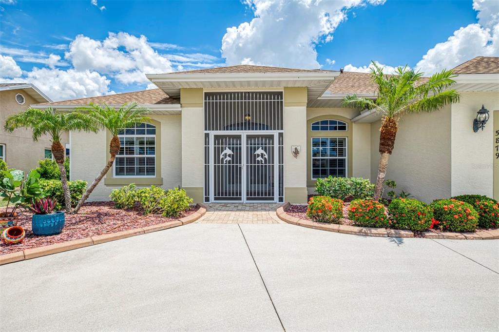 5879 Madison Road Venice, FL 34293 - Photo 3 of 74