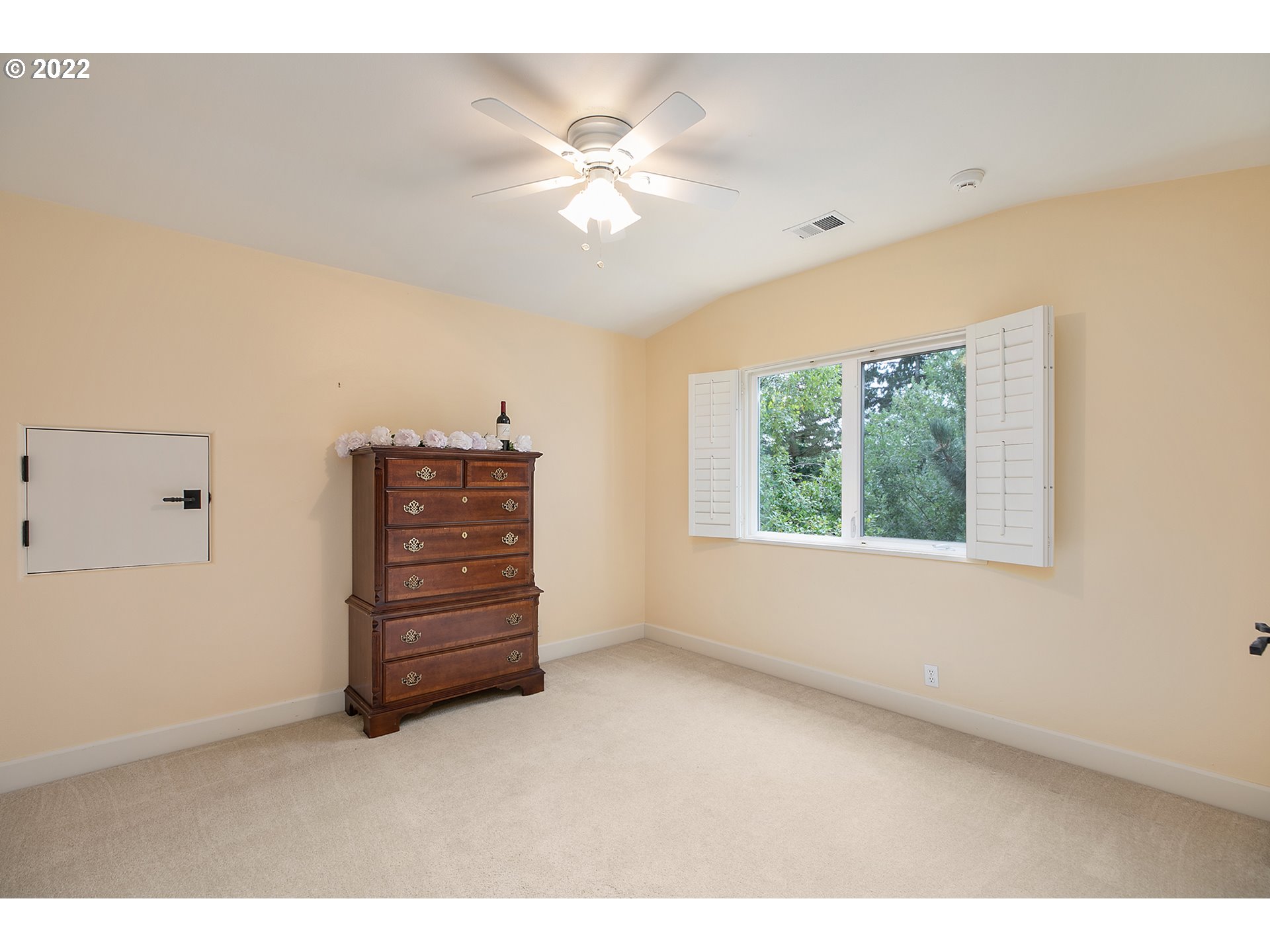 4027 Northwest Devoto Lane Portland, OR 97229 - Photo 25 of 48 a view of an empty room with a window