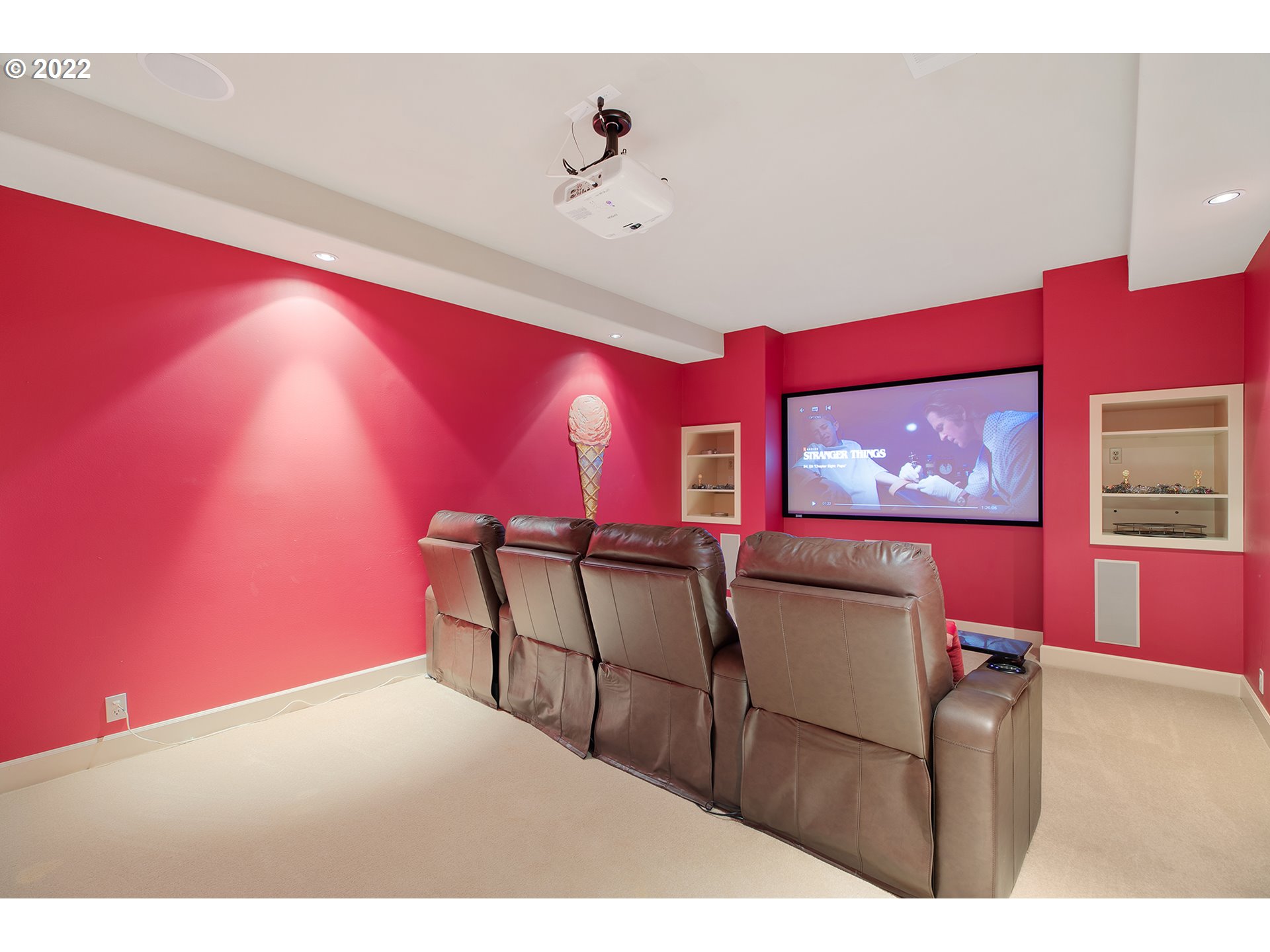 4027 Northwest Devoto Lane Portland, OR 97229 - Photo 34 of 48 a living room with furniture and screen