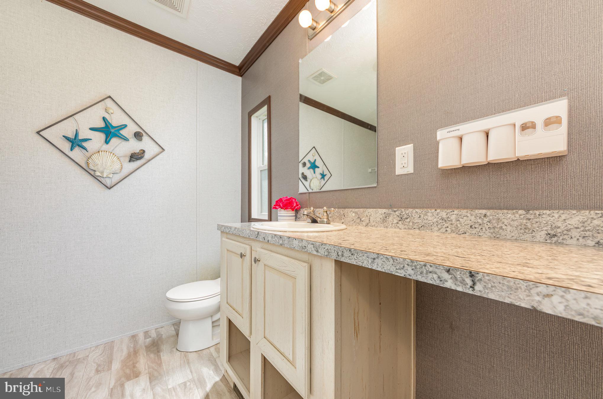 90 Colonial Circle Colonial Beach, VA 22443 - Photo 14 of 27 Primary Bathroom