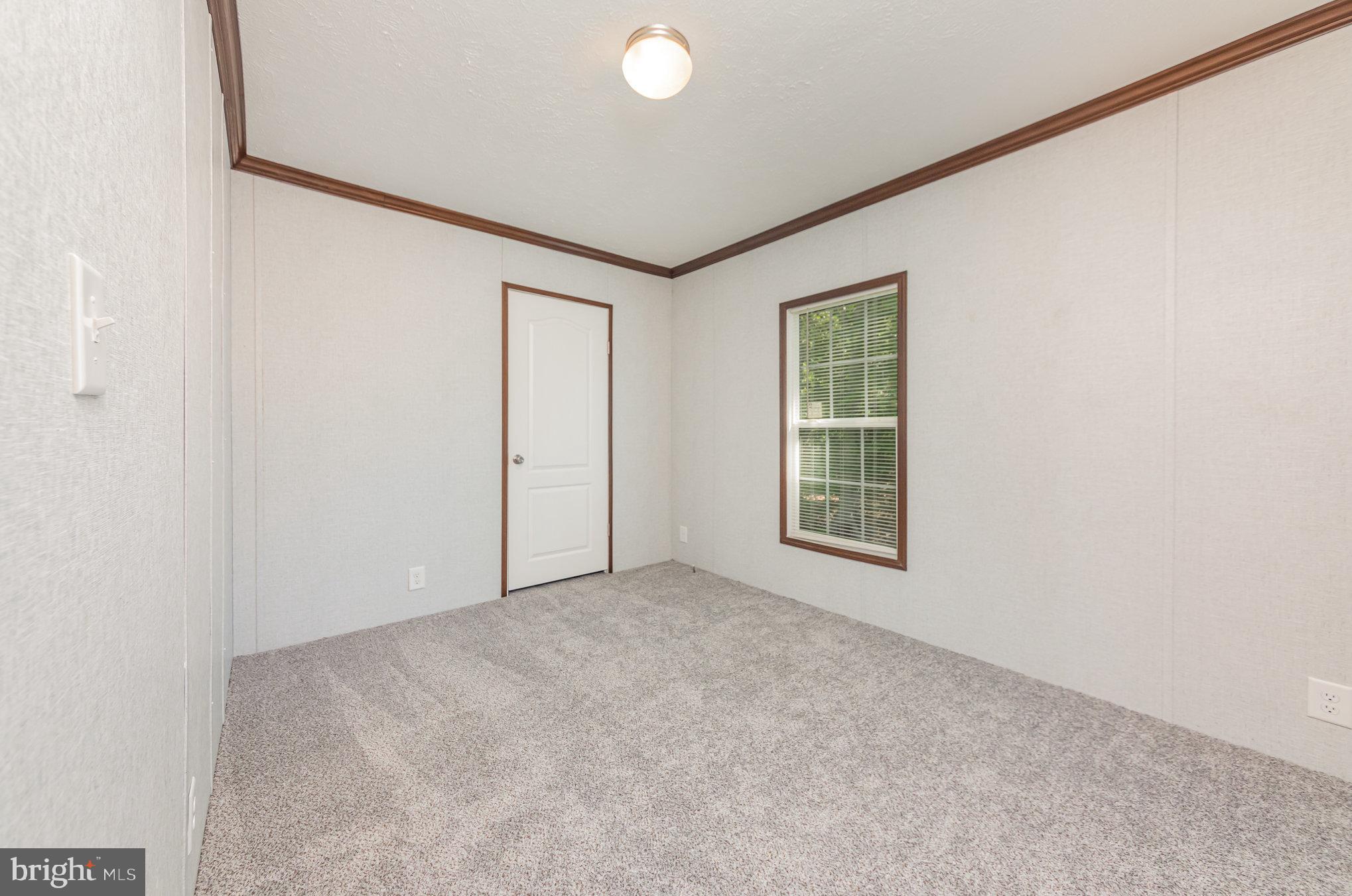 90 Colonial Circle Colonial Beach, VA 22443 - Photo 20 of 27 Bedroom 2