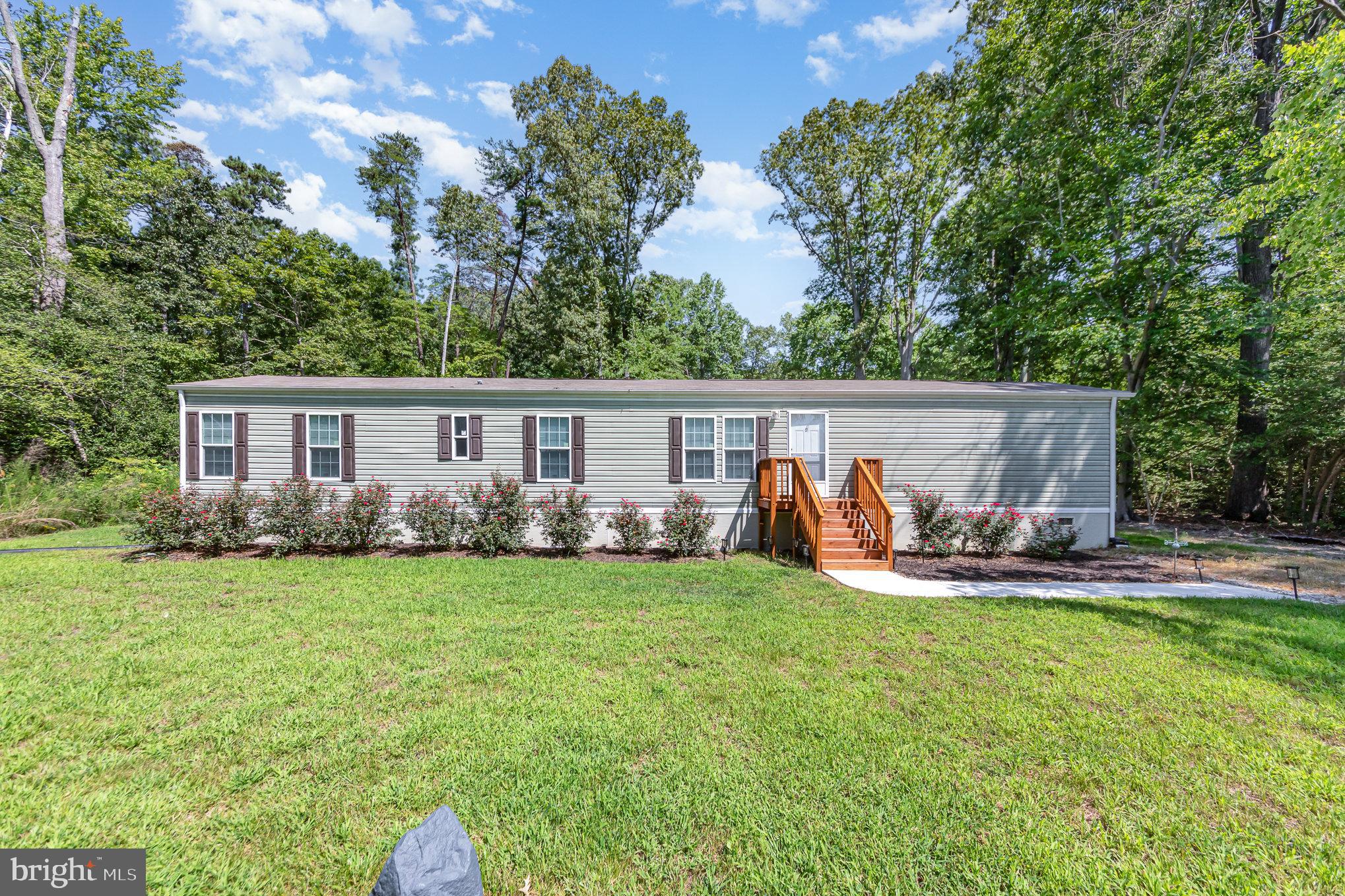 90 Colonial Circle Colonial Beach, VA 22443 - Photo 24 of 27
