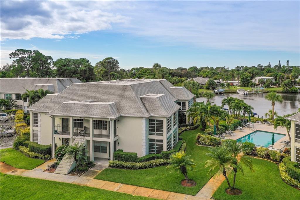 944 Northwest Spruce Ridge Drive, Unit B5 Stuart, FL 34994 - Photo 19 of 19 Gallery Image 19