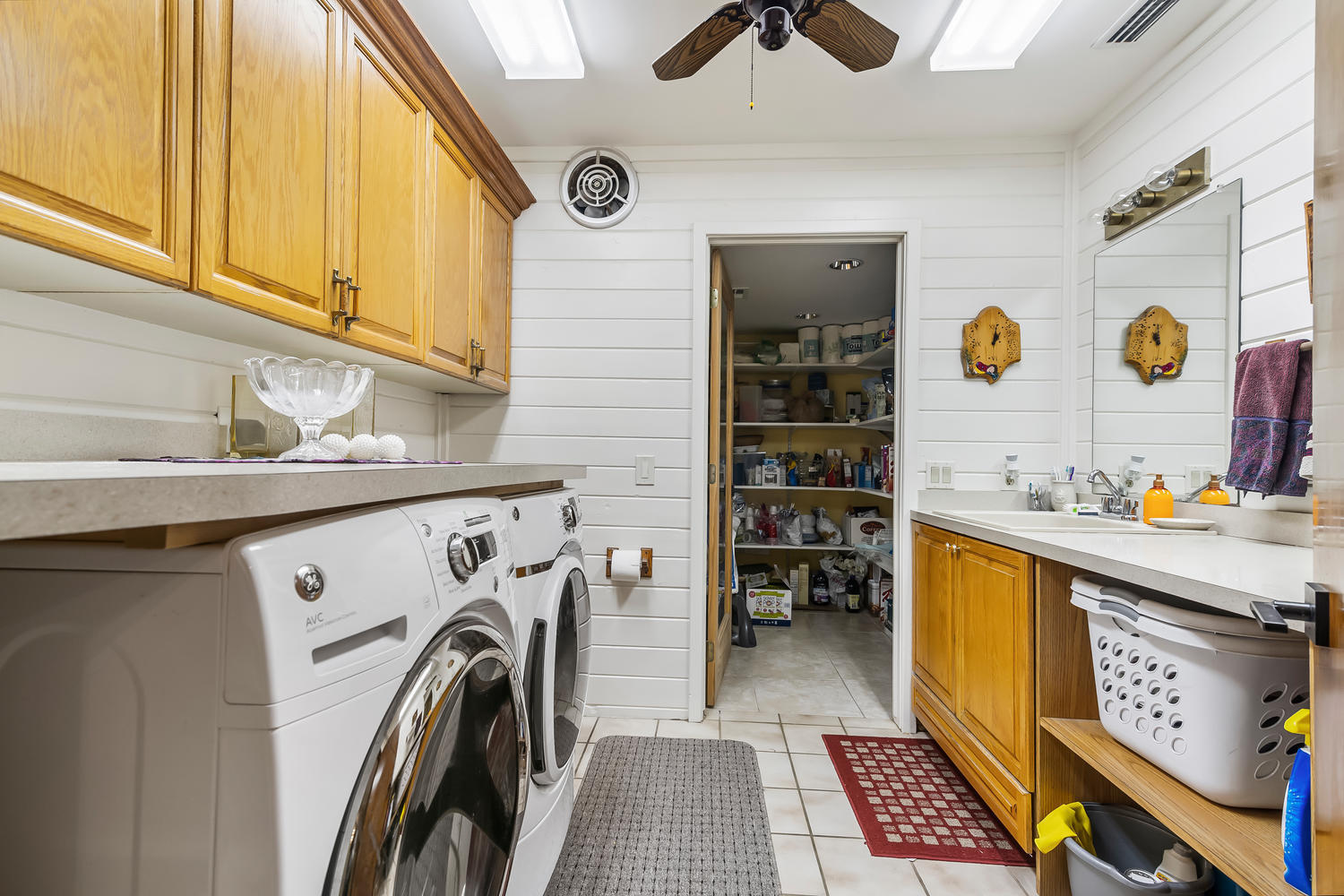 4351 Coconut Road Lake Worth, FL 33461 - Photo 26 of 47 4351 Coconut Rd-large-021-018-Laundry-15