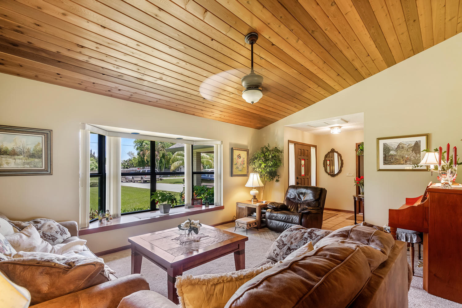 4351 Coconut Road Lake Worth, FL 33461 - Photo 6 of 47 4351 Coconut Rd-large-004-002-Living Roo