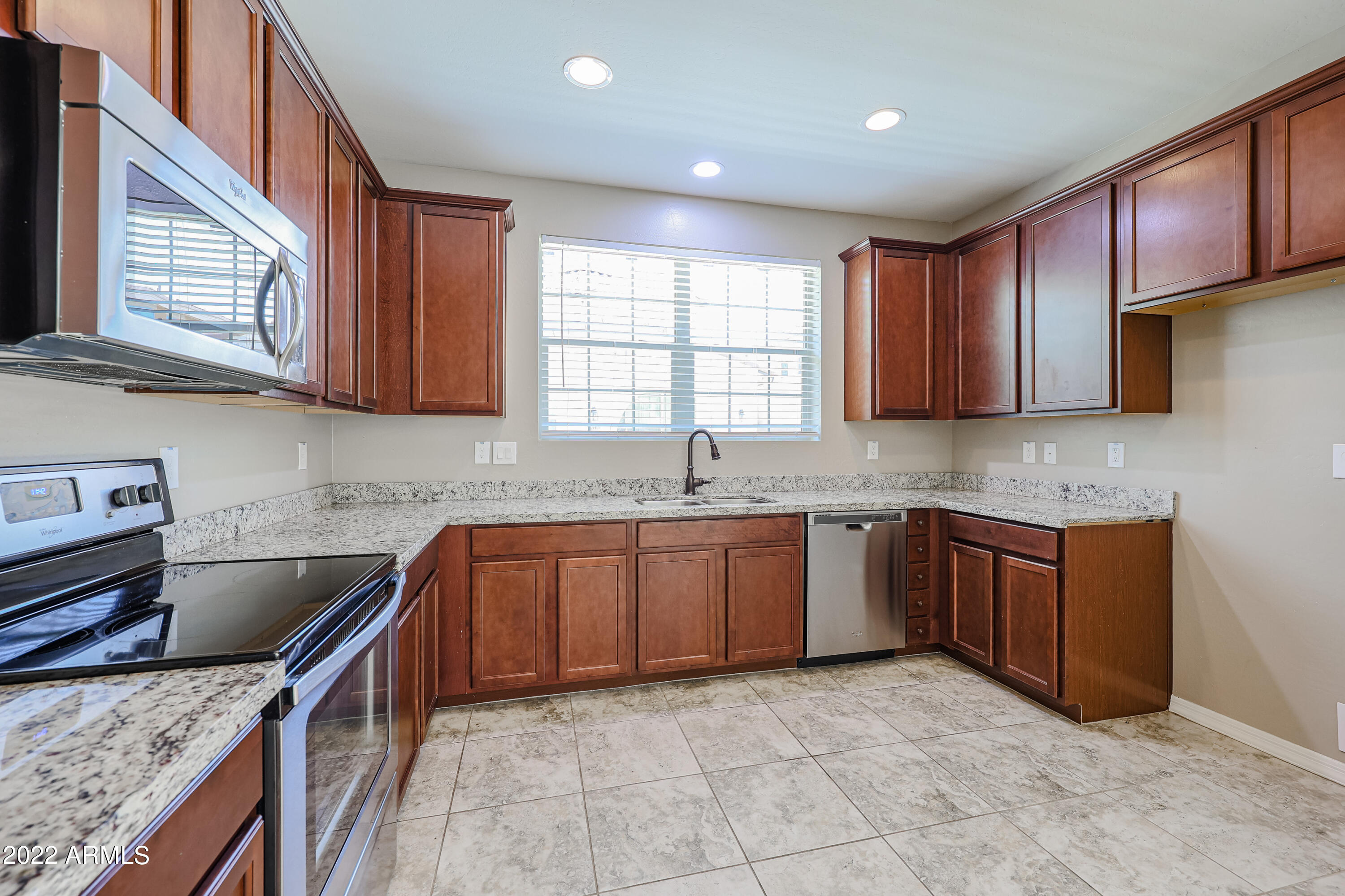 3357 West Hayduk Road Laveen, AZ 85339 - Photo 8 of 24 Kitchen